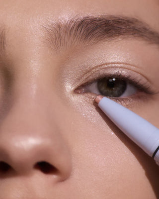 Flower Knows Shell's Jewel Dual-Ended Highlighting Stick