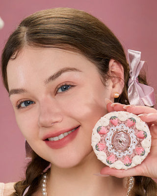 Flower Knows Strawberry Cupid Pressed Powder