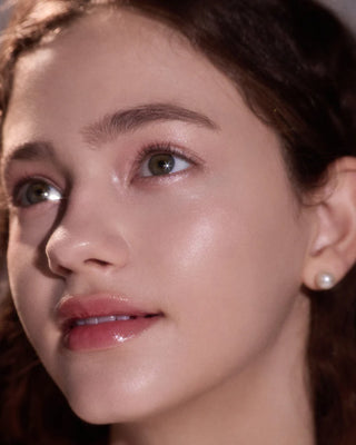 Flower Knows Shell's Jewel Dual-Ended Highlighting Stick