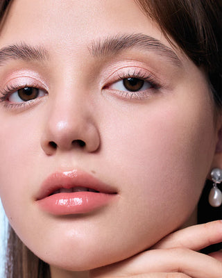 Flower Knows Shell's Jewel Dual-Ended Highlighting Stick