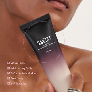 Haru Haru Wonder Black Rice Moisture 5.5 Soft Cleansing Gel