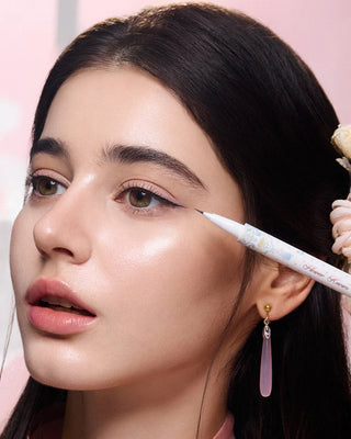 Flower Knows Butterfly Cloud Collar Liquid Eyeliner