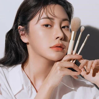 Etude Contour Powder Brush