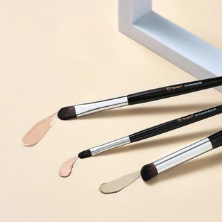 Studio 17 Corrector & Concealer Brush 482