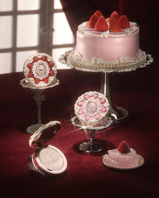 Flower Knows Strawberry Cupid Pressed Powder